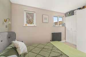 Peacocks Close Middleton Cheney